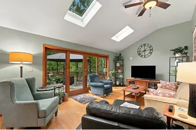 70 Birchbark Dr, Hanson, MA 02341 - Photo 4