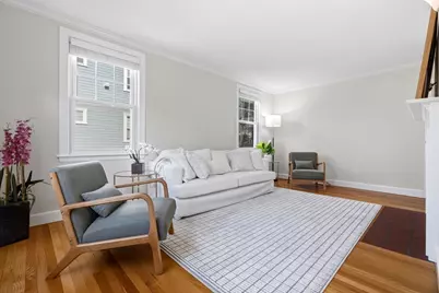 31 Zeller St, Boston, MA 02131 - Photo 6