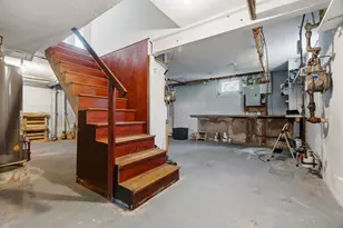 31 Zeller St, Boston, MA 02131 - Photo 40