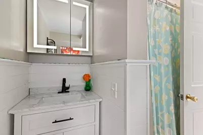 25 Ocean Ave, Harwich, MA 02646 - Photo 14