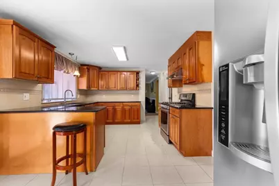 159 Braemoor Rd, Brockton, MA 02301 - Photo 4
