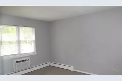 261 Regency Park Dr #261, Agawam, MA 01001 - Photo 8