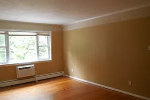 261 Regency Park Dr, Agawam, MA 01001 - Photo 6