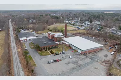 160 Middleboro Avenue #5, Taunton, MA 02718 - Photo 2