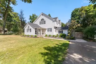 24 Spear Ave, East Bridgewater, MA 02333 - Photo 2