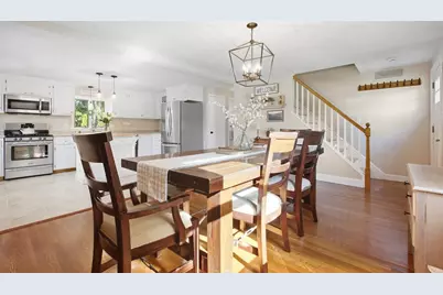27 Pickering Street, Danvers, MA 01923 - Photo 8