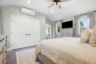 27 Pickering St, Danvers, MA 01923 - Photo 14