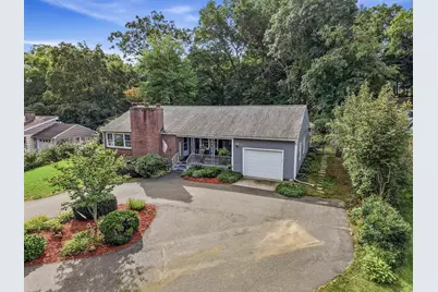 81 E Gooseberry Rd, West Springfield, MA 01089 - Photo 2