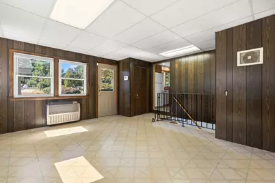 163 Center St, Groveland, MA 01834 - Photo 22