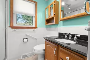 163 Center St, Groveland, MA 01834 - Photo 18