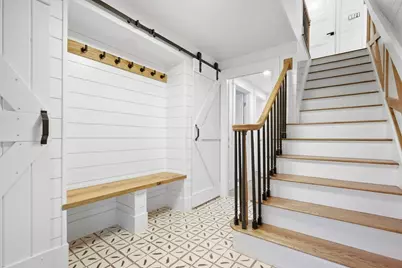 203 Winn St, Burlington, MA 01803 - Photo 4