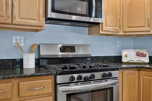 19 Bellaire Rd, Boston, MA 02132 - Photo 14