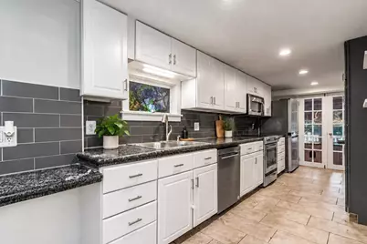53 Westminster Ave, Haverhill, MA 01830 - Photo 4