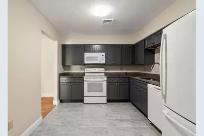 5 Farmer Rd #5, Milton, MA 02186 - Photo 8