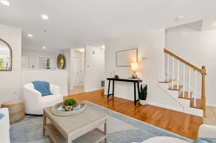 26 Boxberry Ln, Rockland, MA 02370 - Photo 6