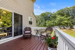 6 Cumberland St, Attleboro, MA 02703 - Photo 28
