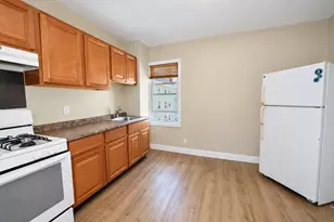 64 Tremont St, Fall River, MA 02720 - Photo 24