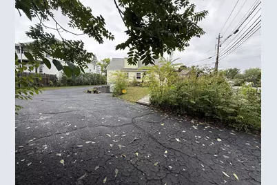 19 Brookdale Rd, Arlington, MA 02474 - Photo 6