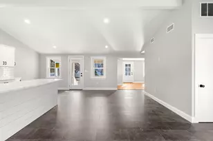 36 MacArthur Blvd, Danvers, MA 01923 - Photo 22
