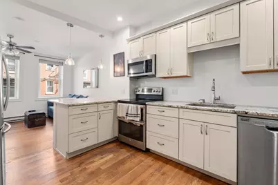 162 Endicott St #1, Boston, MA 02113 - Photo 2