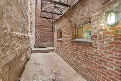 162 Endicott St #1, Boston, MA 02113 - Photo 16