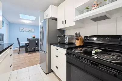 220 Bedford St #E11, Bridgewater, MA 02324 - Photo 8