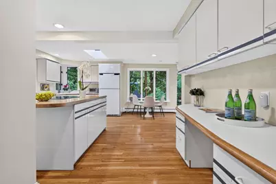 130 Moss Hill Rd, Boston, MA 02130 - Photo 12