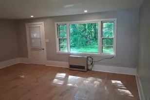 217 N Main St, Deerfield, MA 01373 - Photo 6