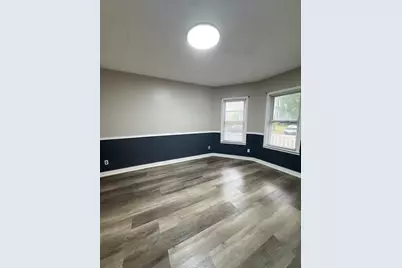 39 Oakwood St #1, Boston, MA 02124 - Photo 8
