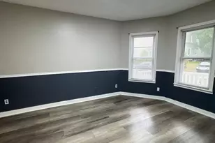 39 Oakwood St, Boston, MA 02124 - Photo 8