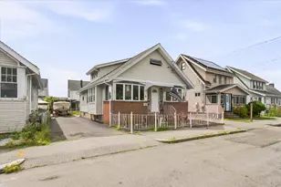 14 Beckert Ave, Revere, MA 02151 - Photo 2