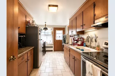 18 Pierce St, Malden, MA 02148 - Photo 26