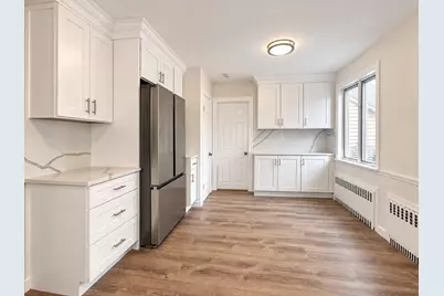 18 Pierce St, Malden, MA 02148 - Photo 6