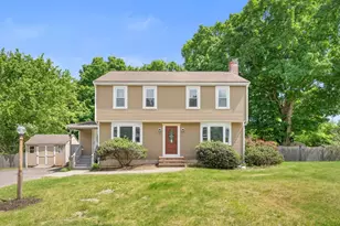 5 Tuckoosa Cir, Bridgewater, MA 02324 - Photo 1