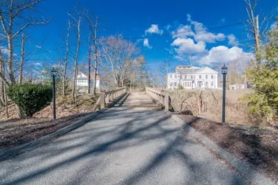 124 College Street #2, South Hadley, MA 01075 - Photo 16