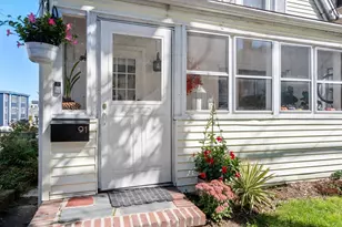 91 Heath St, Somerville, MA 02145 - Photo 2