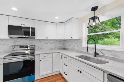 198 Uxbridge Rd, Sutton, MA 01590 - Photo 10