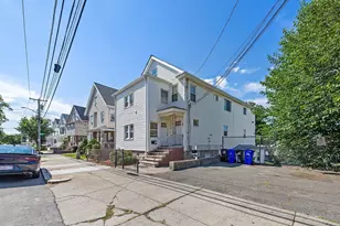 21 Medford St, Malden, MA 02148 - Photo 20
