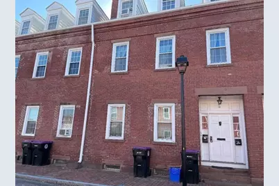 11 Center Street, Holyoke, MA 01040 - Photo 2