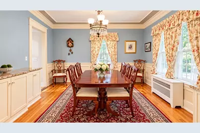 142 Springfield St, Springfield, MA 01107 - Photo 4