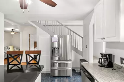 24 Lakeview Ave, Taunton, MA 02780 - Photo 20