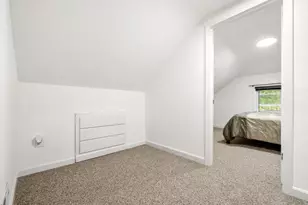 24 Lakeview Ave, Taunton, MA 02780 - Photo 30