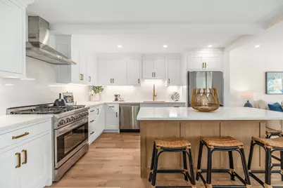 13 Hammond Street #1, Gloucester, MA 01930 - Photo 4