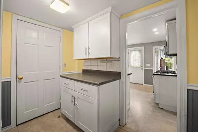 19 Whidden Ave, Whitman, MA 02382 - Photo 12
