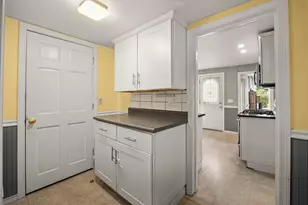 19 Whidden Ave, Whitman, MA 02382 - Photo 12
