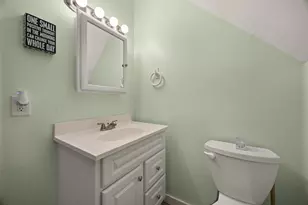 19 Whidden Ave, Whitman, MA 02382 - Photo 20