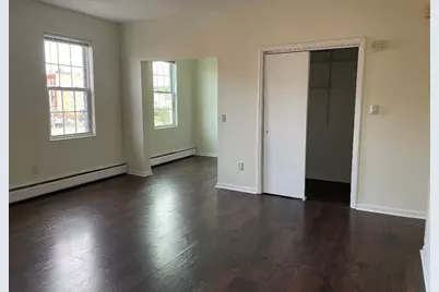 13 Center Street, Holyoke, MA 01040 - Photo 18