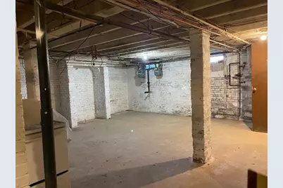 13 Center Street, Holyoke, MA 01040 - Photo 32