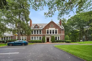 63 Garden Rd, Wellesley, MA 02481 - Photo 4