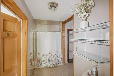 7 Preston St, Worcester, MA 01610 - Photo 8